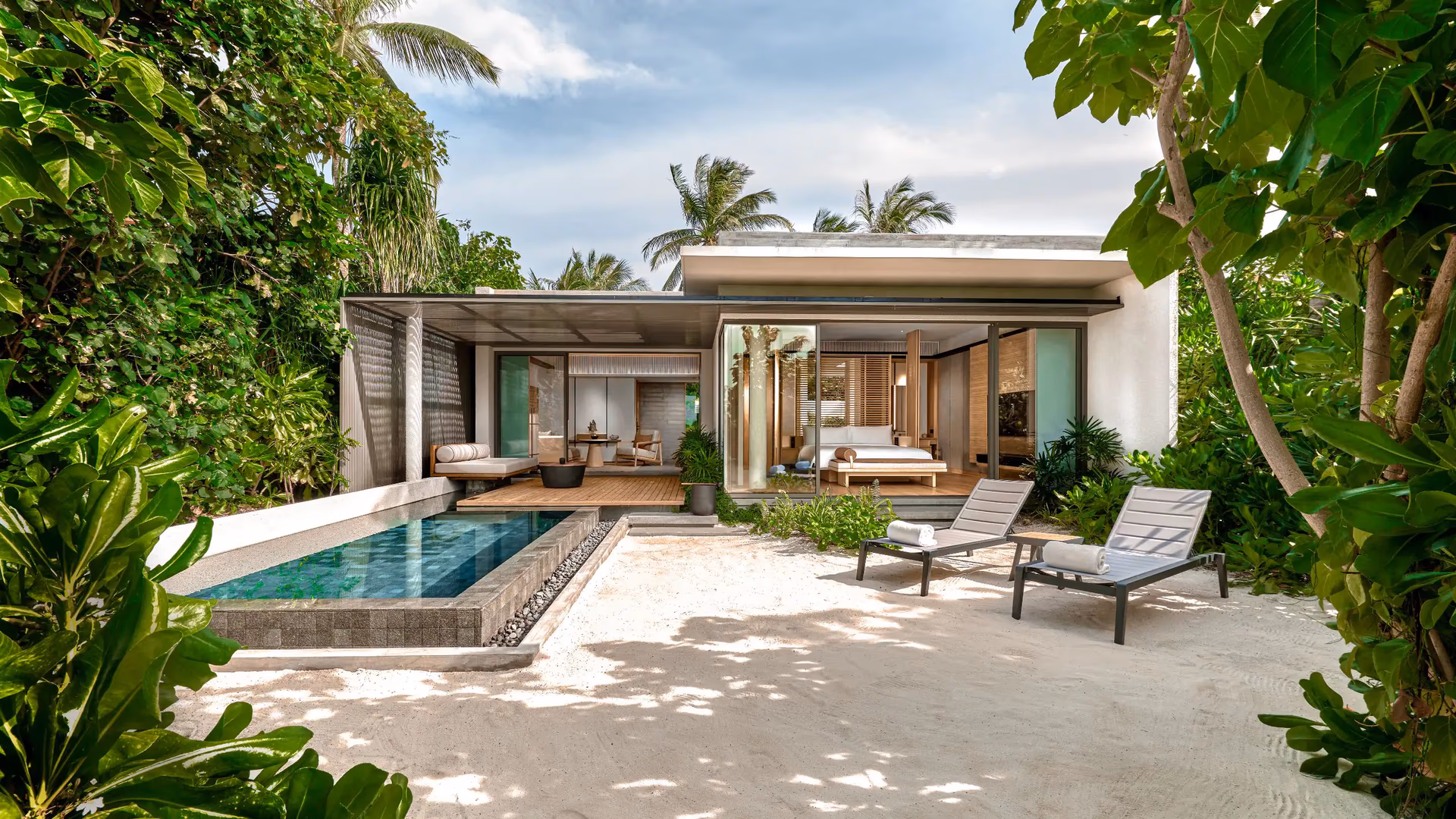 Beach Villa with Pool