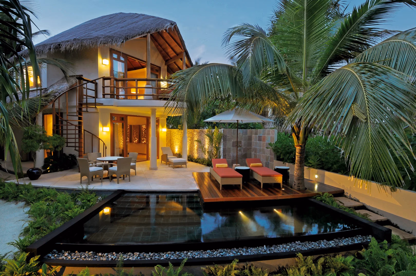 Double Storey Beach Villa with Pool