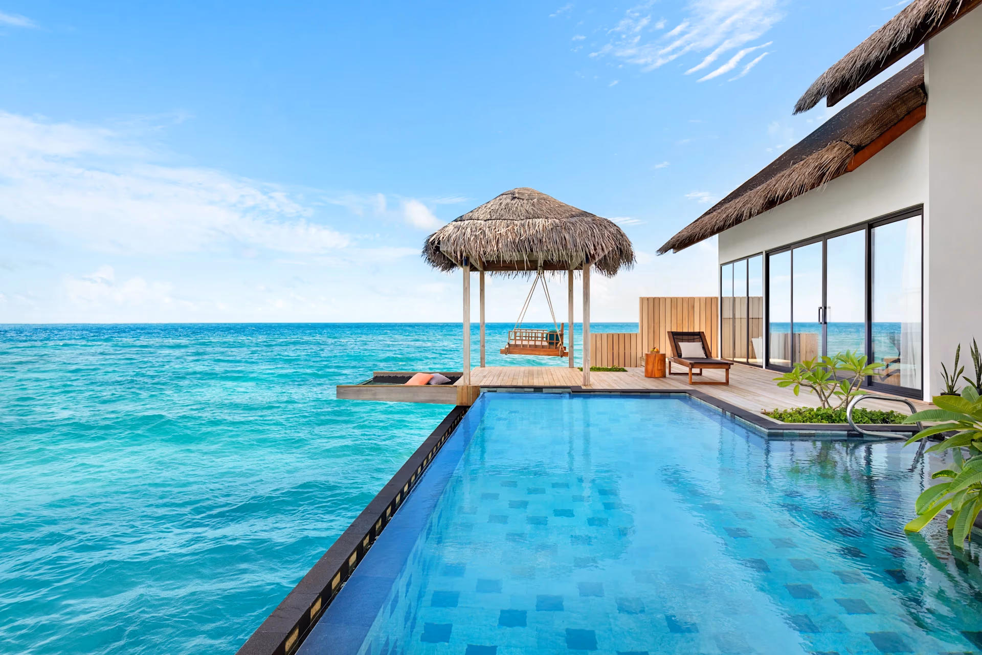 Hilton Maldives Amingiri Resort & Spa
