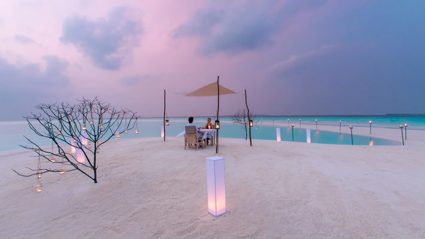 Destination Dining