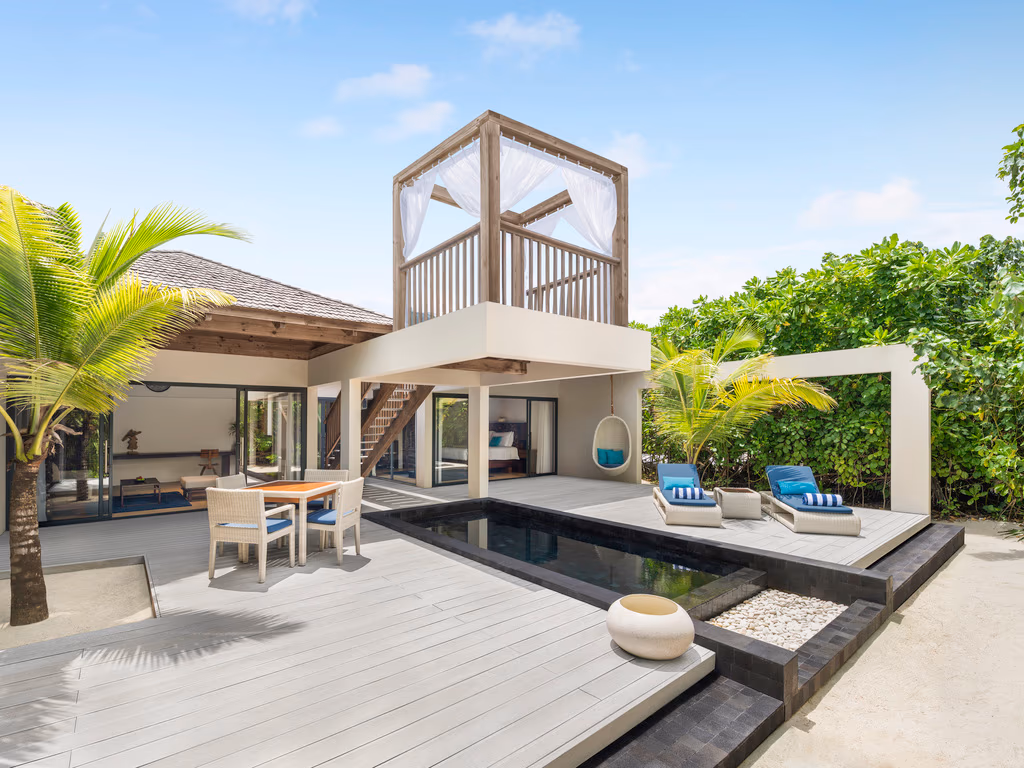 Beach Pool Suite