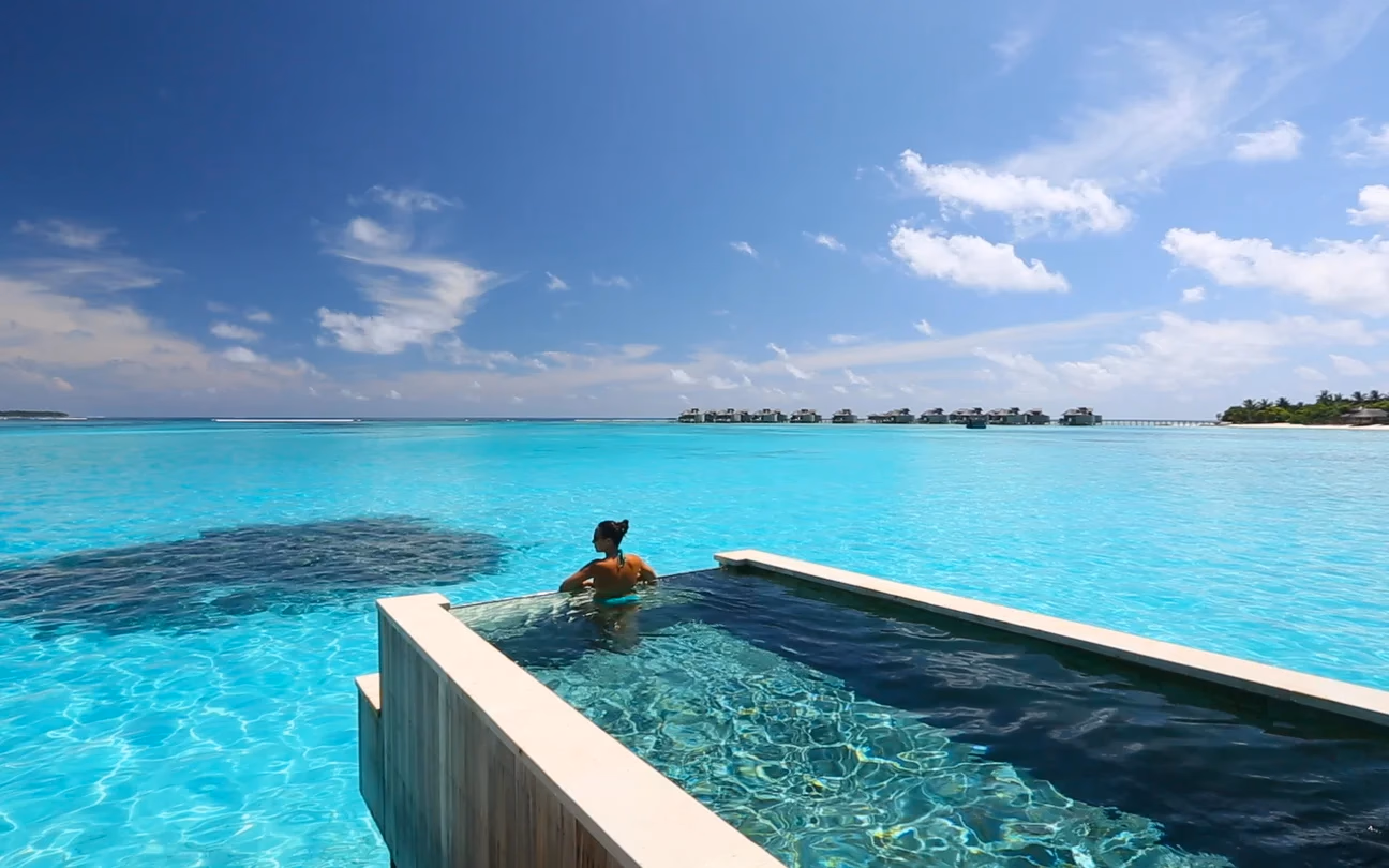 Ocean Water Villa with Pool