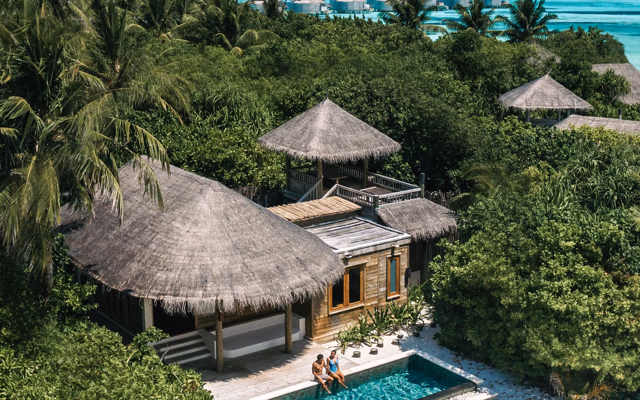 Family Beach Villa with Pool