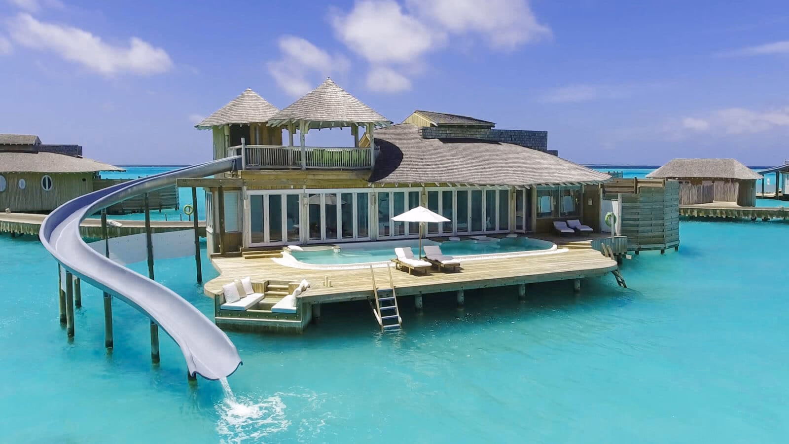 1 Bedroom Water Retreat with Slide