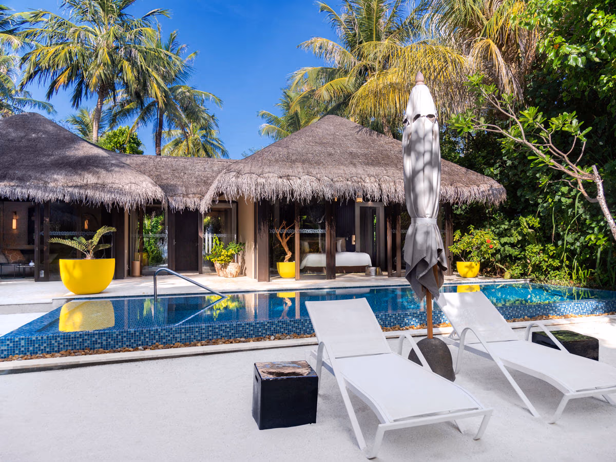 Deluxe Beach Pool Villa