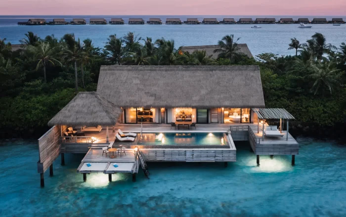 Grand Reef Villa with Pool